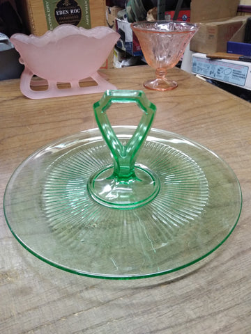 Vtg Green Depression Glass Veggie Fruit Desert Dish w/Center Handle 5"H x 10.5"W