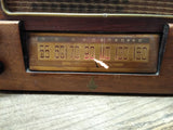 Vtg Emerson Radio and Phonograph Model 607 Tube Radio Wood Cabinet Powers Up