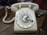 Vtg Stromberg Carlson White Rotary Dial Desk Table Telephone Model 500 1970's