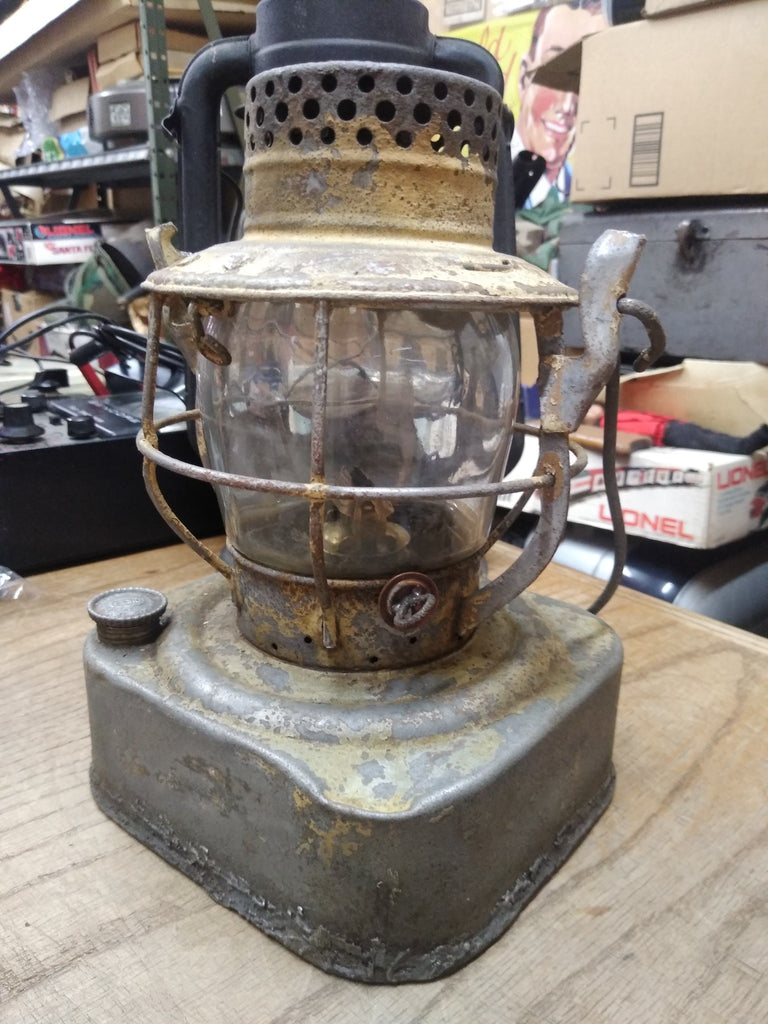 Dietz 8 2024 day lantern