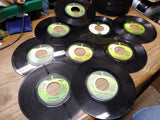 Vtg Huge 69 Pc 45 Record Lot w/Tune Tote Case Beetles Jaggerz Badfinger Doors ++