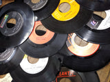 Vtg Huge 69 Pc 45 Record Lot w/Tune Tote Case Beetles Jaggerz Badfinger Doors ++