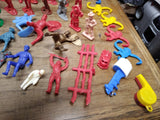 Vtg 67 Piece Assorted Plastic Toy Soldier Lot Army Knights Romans Cowboy Indians