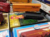 Vtg 10 Piece HO Scale Train Car Lot TM Train Miniature AHM Model Power Athearn