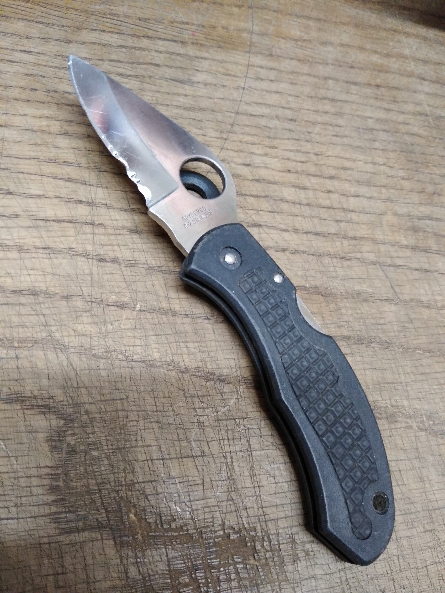 スパイダルコ SPYDERCO G2 STAINLESS SEKI-CITY ナイフ 波刃