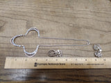 Vtg Stunning Unmarked Pale Blue Rhinestone 16 in Necklace Screw Back Earring Set