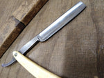 Vtg Antique Diamond USA Straight Shaving Razor with a Box in Good Shape!