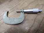 Vtg Mitutoyo 103 262 Outside Micrometer 1 to 2 inch Range 0.0001 Made in Japan