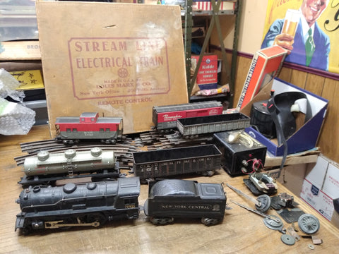 Vtg Marx O Gauge Stream Line Train Set NYC 999 Locomotive Tender Cars Track Box