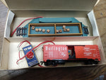 Vtg HO Scale Tyco #930 Freight Unloading Box Car Set #19720 Burlington in Box