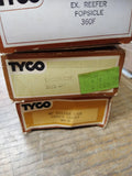 Vtg HO Scale Tyco Train Car Accessory Lot Canada Dry Green Giant Popsicle Boxes