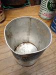VTG ESSO Extra Heavy Duty 1 Quart Motor Oil Metal Can Red White Blue USA