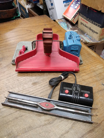 Vtg Lionel #397 Coal Loader Remote Control Track Remote Controller Motor Works!