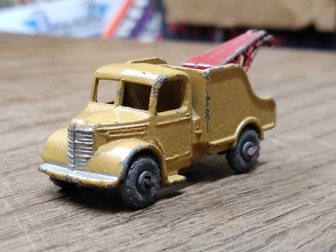 VTG Lesney Die Cast Wrecker Truck Gray Wheels No. 13 Made In England Orig Paint!