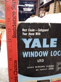 Vtg Yale Window Lock L113 Card Board Counter Display Card w/5 Locks Good Shape!