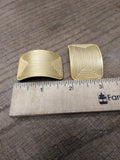 Vtg Norma Jean Gold Tone Clip On Textured Chunky Rectangular Earrings Very Nice!