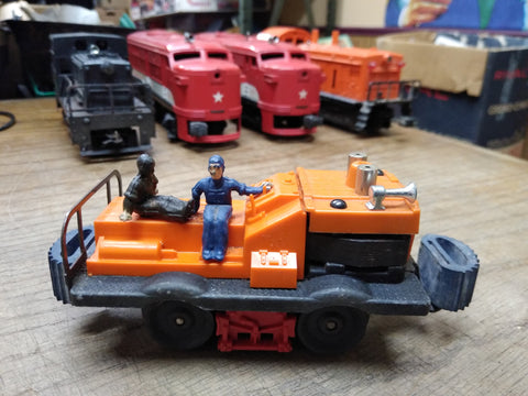 Vtg Lionel O Gauge Work Gang Car Runs Slow Train
