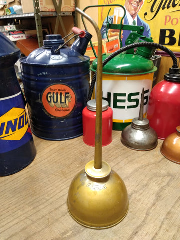 Vtg Eagle Thumb Hand Oiler Gold Made in The USA Working!
