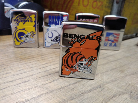 Vtg 1997 Unfired Zippo Cigarette Lighter Cincinnati Bengals Broken Seal Nice!