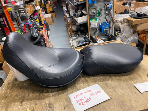 Dyna Solo P Pad OEM 2006^ Wide Glide SuperGlide Street Bob OEM Factory Nice!