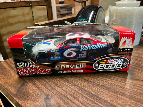 VTG 2000 Racing Champions NASCAR Mark Martin #6 1/24 Diecast car