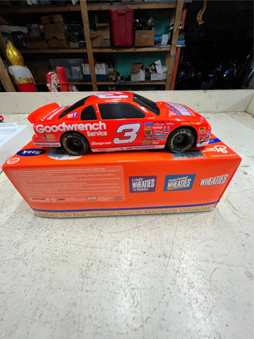 vtg 1997 Dale Earnhardt Monte Carlo Wheaties 1:24 scale diecast car bank