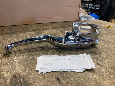 Chrome Front Brake Master Cylinder Chrome Harley FLHX FLTR Ultra Bagger FL 2014^
