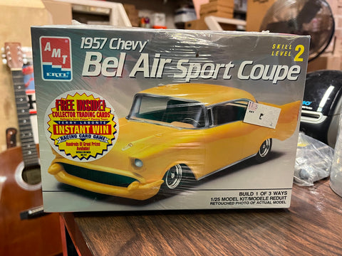 AMT ERTL 1957 Chevy Bel Air Coupe 1/25 scale kit sealed NIB