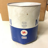 Vtg Mobil oil 1 US Gallon Oil Can Pegasus Empty 20-20W World Famous Performance