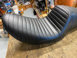 Le Pera Kick Flip Seat Rolled Pleated Harley Dyna 1996-2003 Step FXD Superglide