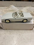 vtg ERTL 1991 Corvette Convertible Cascade white 1:25 scale collectable car