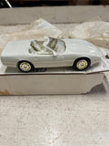 vtg ERTL 1991 Corvette Convertible Cascade white 1:25 scale collectable car