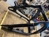 Rear Swingarm Harley Softail OEM 2000-2006 Std Tire Heritage Fatboy chopper