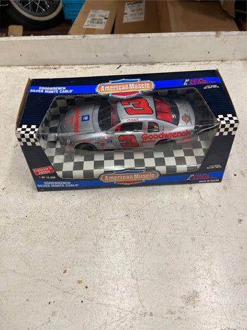 vtg 1995 American Muscle Dale Earnhardt Sr silver select monte carlo 1:18 car