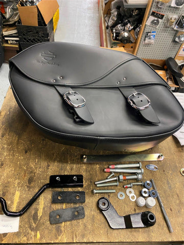 New Saddlebag Dyna Left 2006^ 90183-08 W Hardware Detachable FXD FXDB Wide Glide