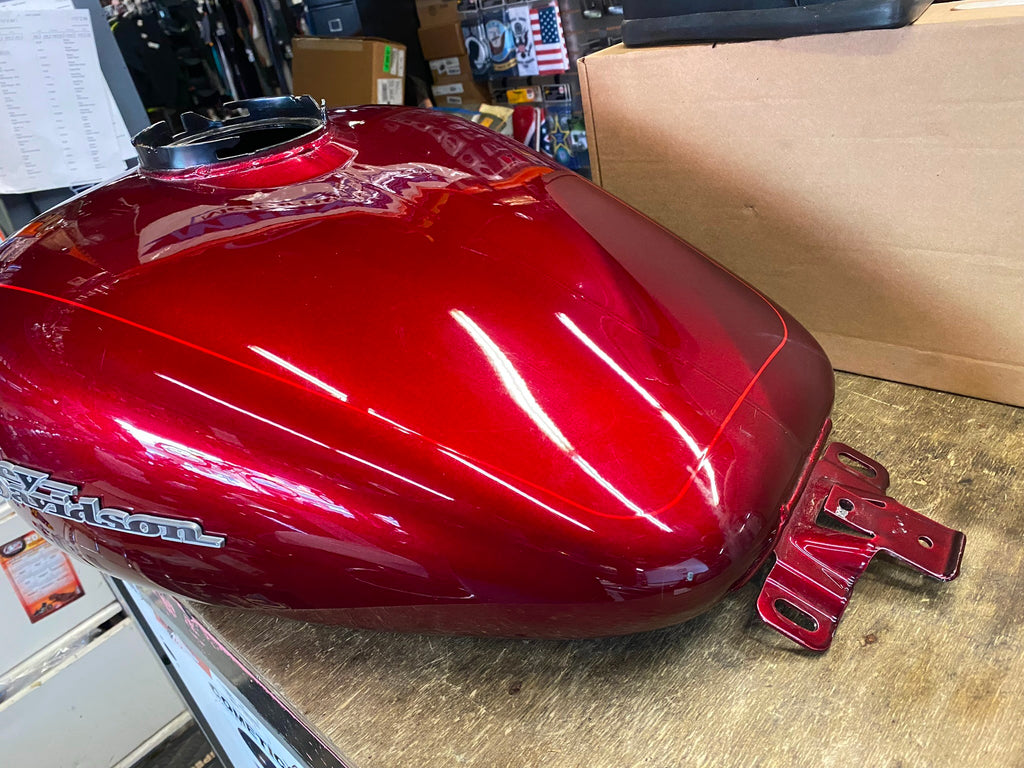 Red Mysterious sunglo Gas Tank Harley FLH Touring Bagger 2008