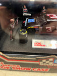 vtg 1993 Racing Champions Dale Earnhardt 1:43 diecast replica pit stop showcase