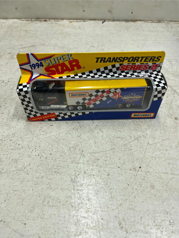 vtg 1994 Matchbox super star transporters Series II white rose collectables