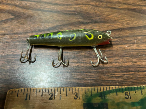 Vintage 1970s C.C.B.C. Darter Wooden Topwater Fishing Lure Frog Colored Design