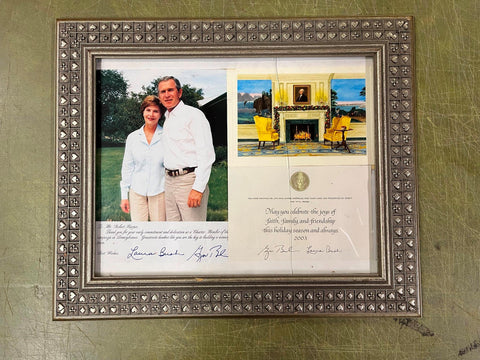 VTG Framed 14X17 Picture George & Laura Bush autographed Photograph 2003