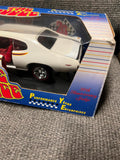 vtg 1999 ERTL 1969 Pontiac GTO Judge The Judge 30th anniversary diecast 1:18 car