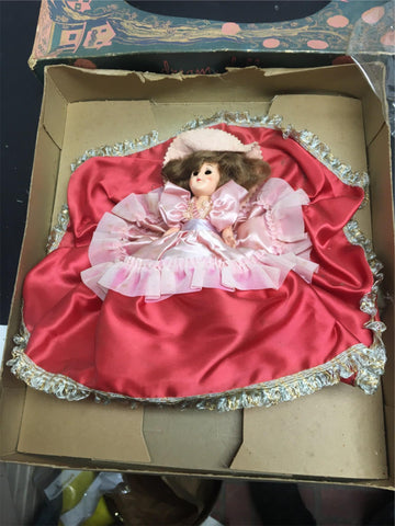 Vintage American Dream Doll Scarlet Cat. B-20  Elite Creation Pink dress box 50s