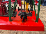 Lionel Oil derrick pumper no. 455 Buildings Bridges Display Post War Very Nice!