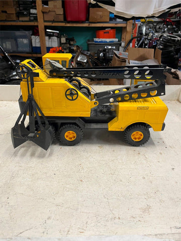 vtg Made in USA Nylint Michigan Shovel Crane yellow with bucket construction