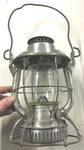 Vtg New York Dietz Vesta B.&L.E.R.R. Railroad Lantern 5693 Clear glass globe