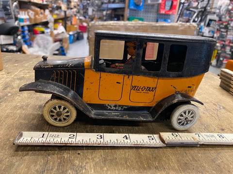 Vtg Ferdinand Strauss Wind Up Toy Tin Car Jalopy 1920's Yell o taxi RARE BLEM!