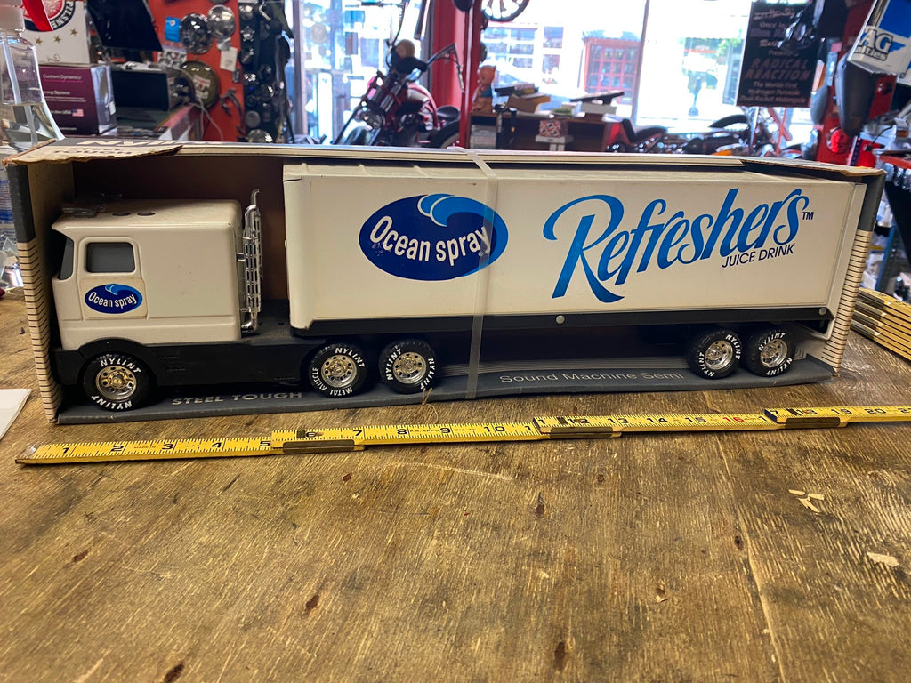 Ocean Spray Sound Machine Toy Tractor Trailer Truck Nylint Box Promo T