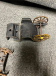 vtg antique unbranded cast iron detachable two horse drawn carriage toy