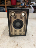 vtg 1930s Kodak Brownie Junior six-16 box film camera