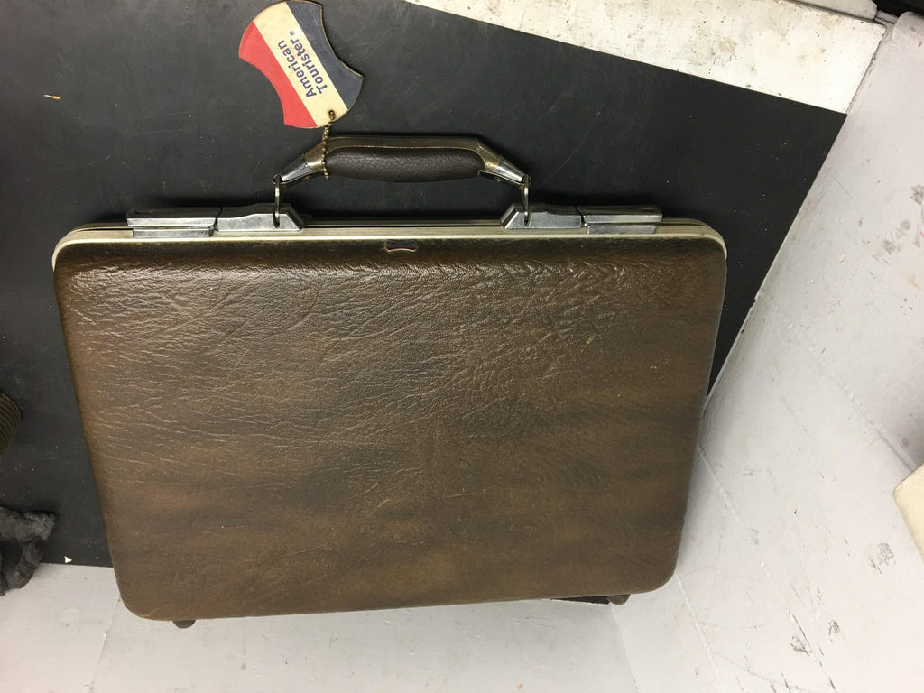 American Tourister 1920s Vintage Luggage